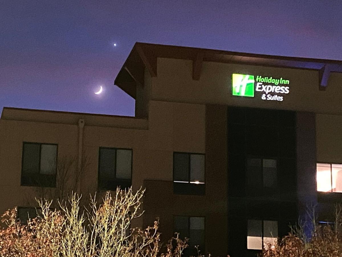Holiday Inn Express & Suites Albuquerque Historic Old Town By Ihg Exterior foto
