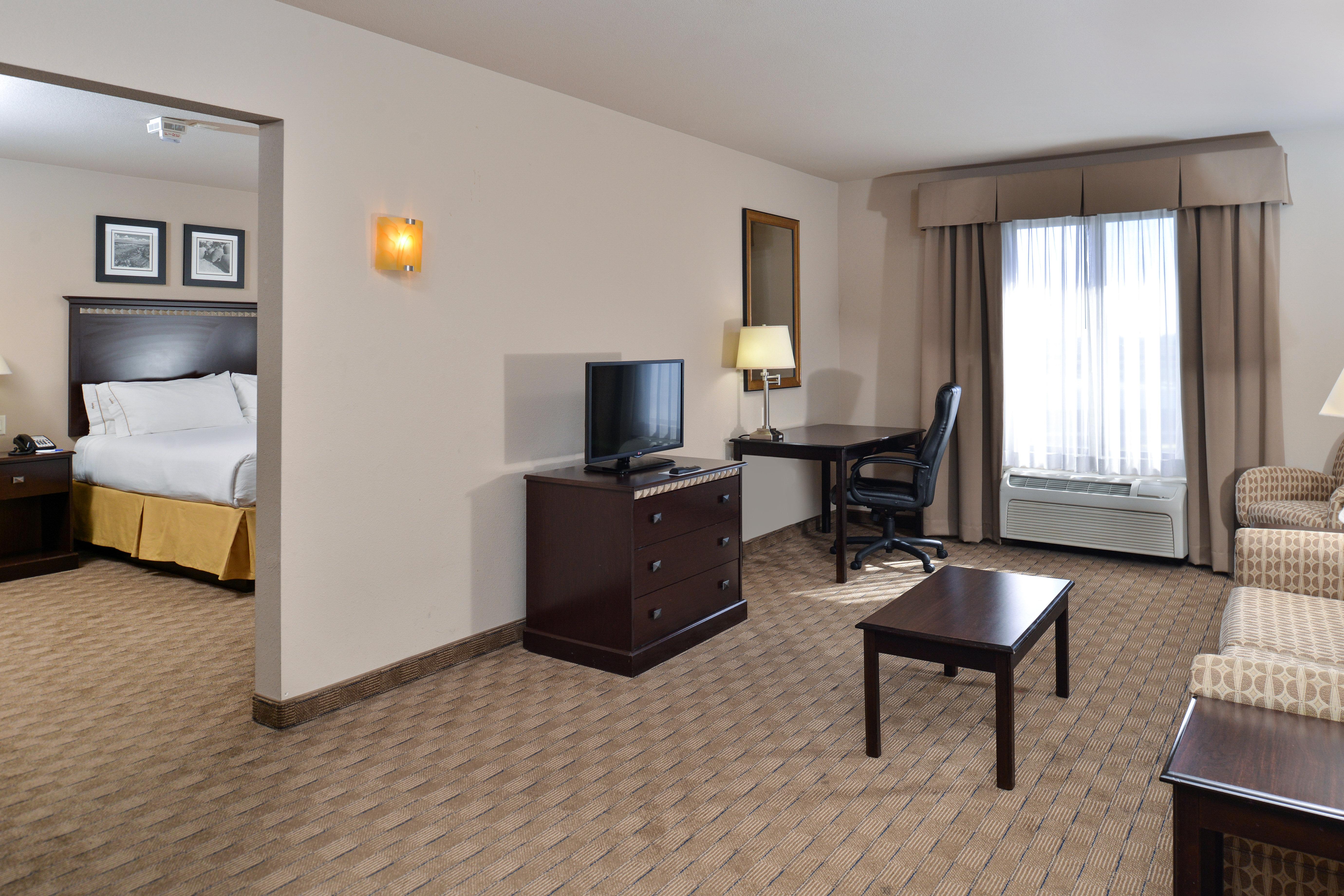 Holiday Inn Express & Suites Albuquerque Historic Old Town By Ihg Exterior foto