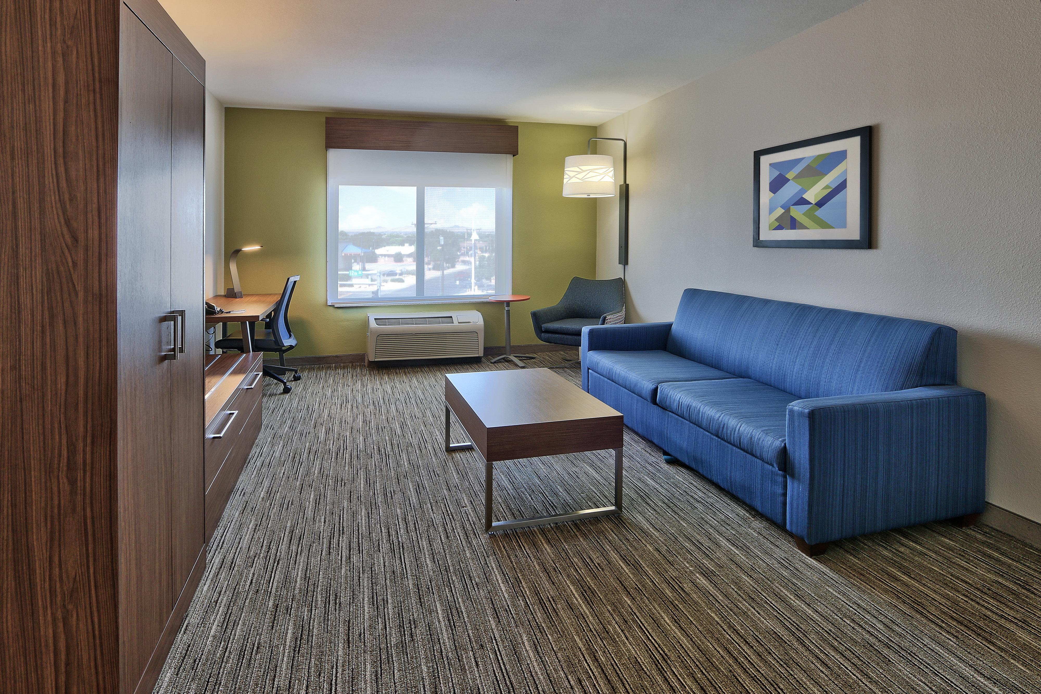 Holiday Inn Express & Suites Albuquerque Historic Old Town By Ihg Exterior foto